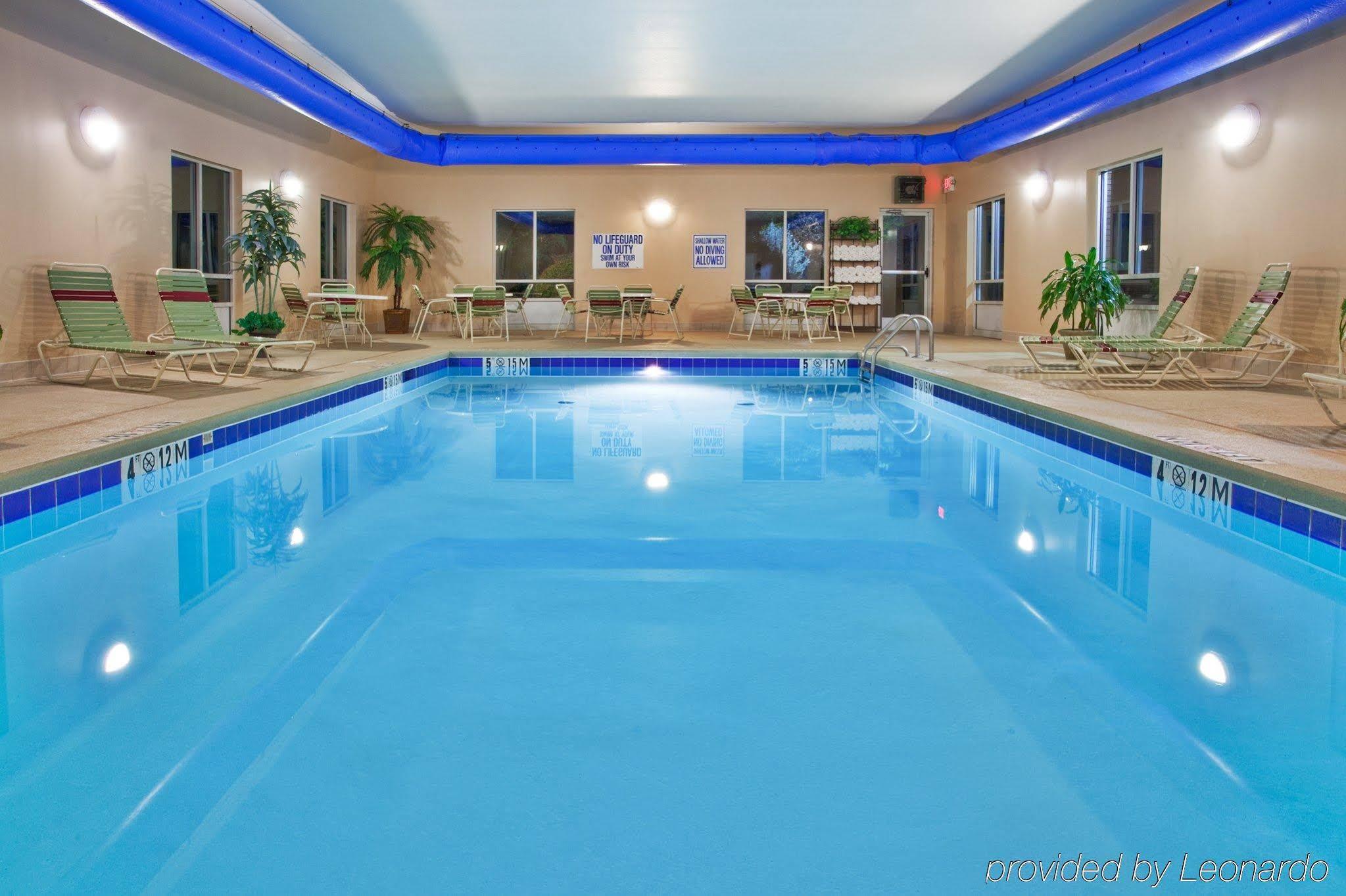 Holiday Inn Express Hotel & Suites Greenville-I-85 & Woodruff Road By Ihg Eksteriør billede