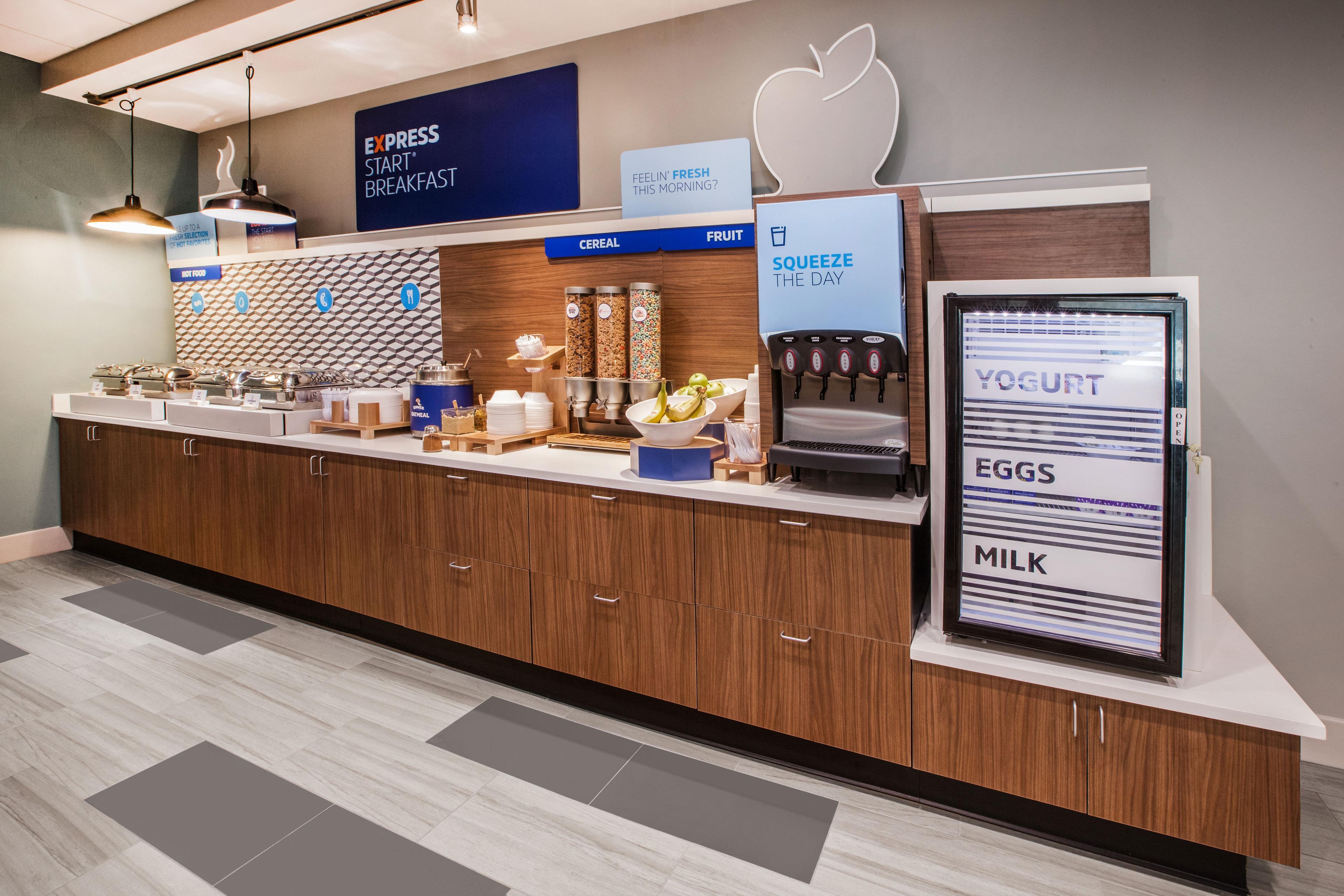 Holiday Inn Express Hotel & Suites Greenville-I-85 & Woodruff Road By Ihg Eksteriør billede