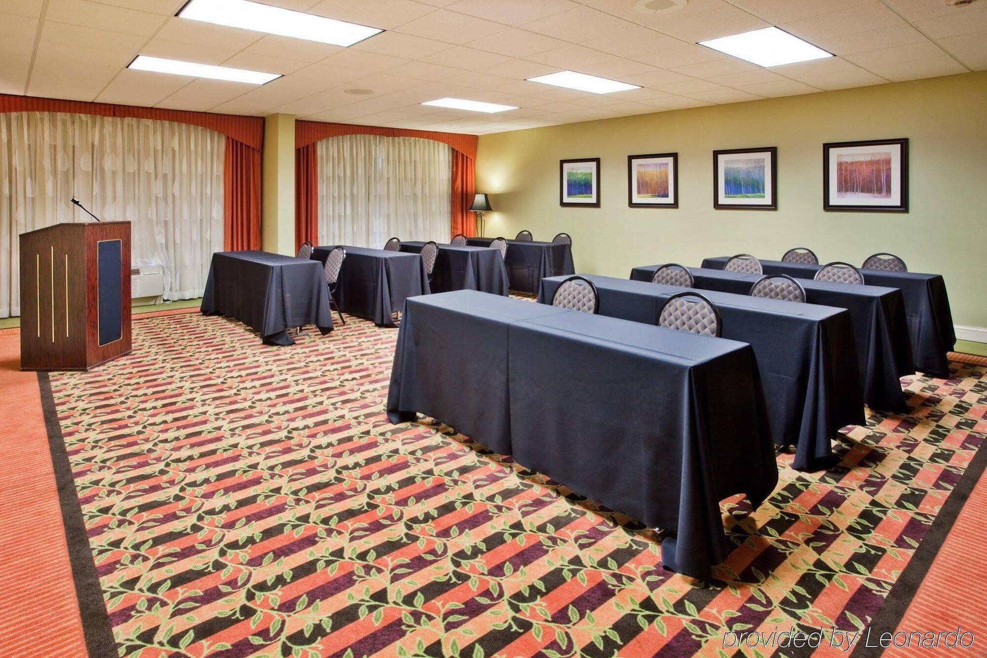 Holiday Inn Express Hotel & Suites Greenville-I-85 & Woodruff Road By Ihg Eksteriør billede