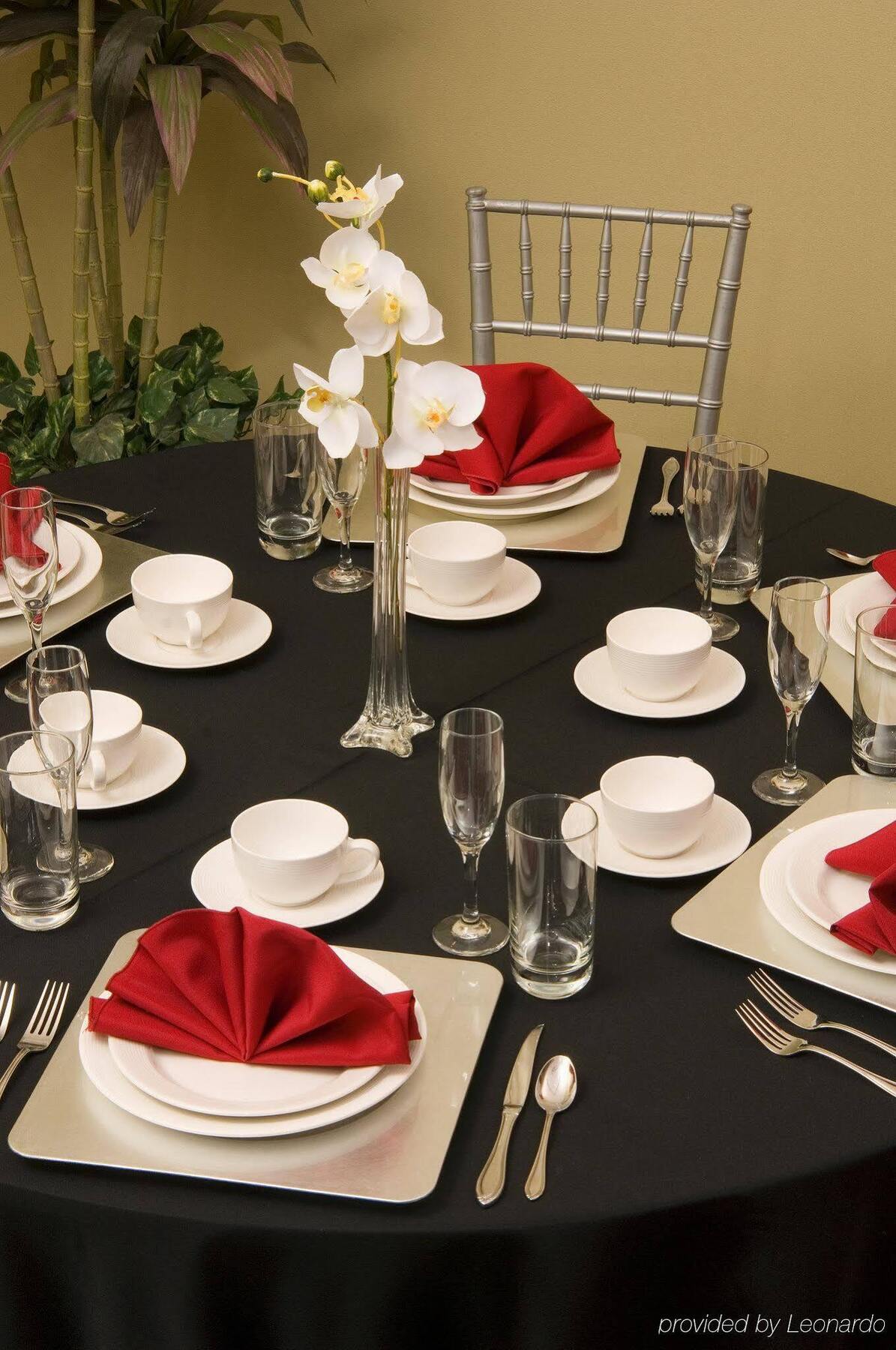 Holiday Inn Express Hotel & Suites Greenville-I-85 & Woodruff Road By Ihg Eksteriør billede