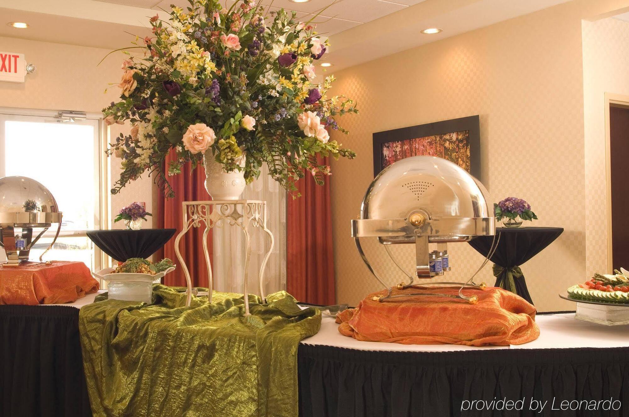 Holiday Inn Express Hotel & Suites Greenville-I-85 & Woodruff Road By Ihg Eksteriør billede